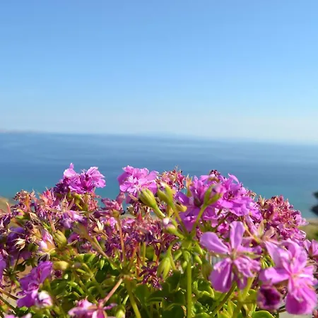 Ioanna - Vacation Houses For Rent Close To The Kionia