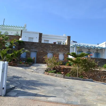 Ioanna - Vacation Houses For Rent Close To The Holiday home *
